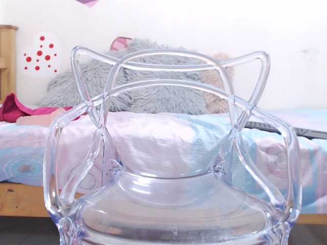 لقطات البث BustyAngela