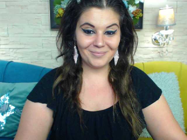 لقطات البث BustySarrah