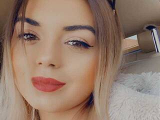 دردشة الفيديو المثيرة caiseycute