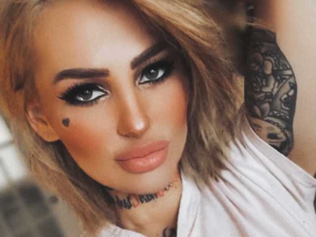 صورة الملف الشخصي CallMeBadGirl