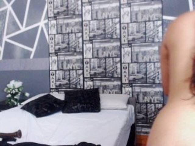 لقطات البث CAMILA418