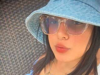 دردشة الفيديو المثيرة CamilaNaughty