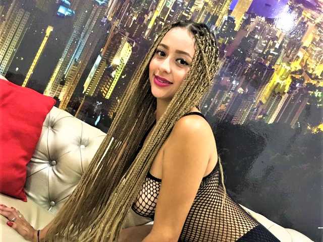 صورة الملف الشخصي CamilaVega