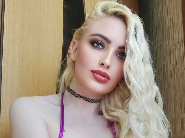 صورة الملف الشخصي CamillaClark