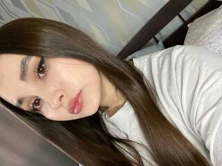 دردشة الفيديو المثيرة CamillaMay