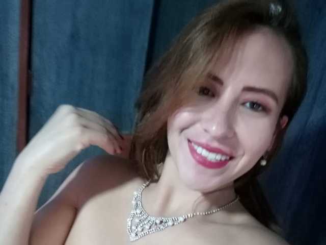 صورة الملف الشخصي camilleparis