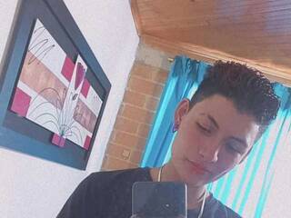 دردشة الفيديو المثيرة camilotomboy18