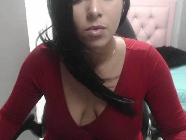 لقطات البث Camiilaa