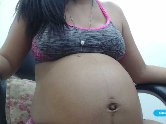 لقطات البث candy-hot