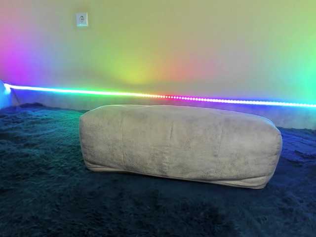 لقطات البث candy-melony