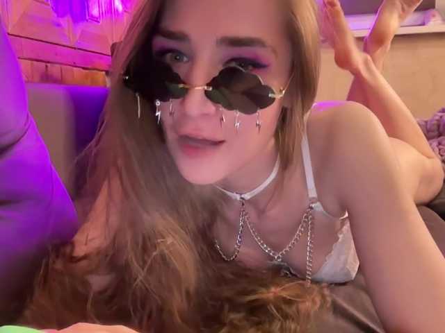 لقطات البث SweetyMeow