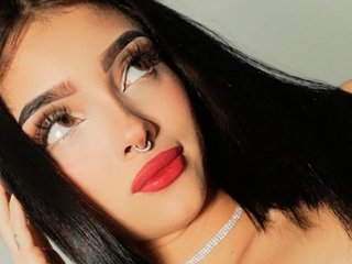 دردشة الفيديو المثيرة candyllucy