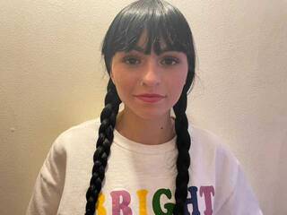 دردشة الفيديو المثيرة CandyMelanie