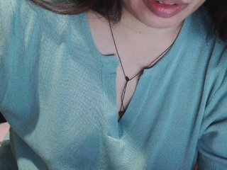 دردشة الفيديو المثيرة Kazzandra