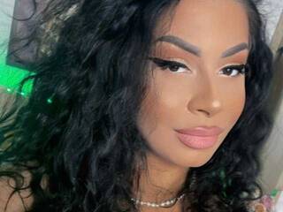 دردشة الفيديو المثيرة CardiSin