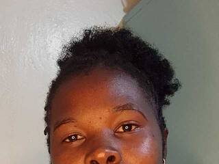 دردشة الفيديو المثيرة Carinacaren