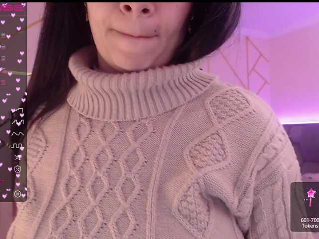 لقطات البث CARLYY-1