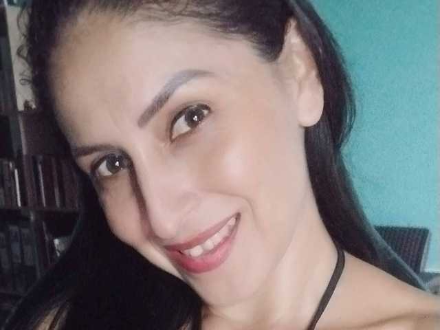 صورة الملف الشخصي caro-hot
