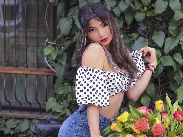صورة الملف الشخصي CarolaSallow
