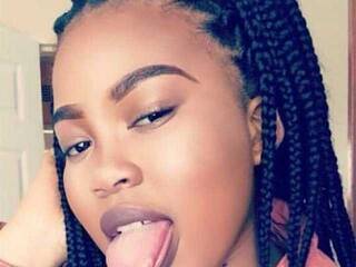 دردشة الفيديو المثيرة Carolina-Cutie