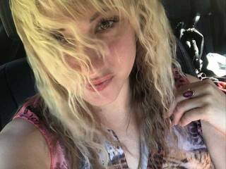 دردشة الفيديو المثيرة Caroline-Grey