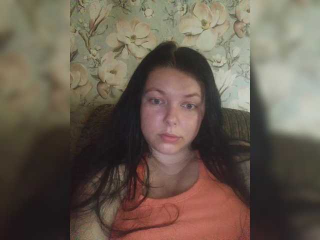 لقطات البث Caroline-Kitty