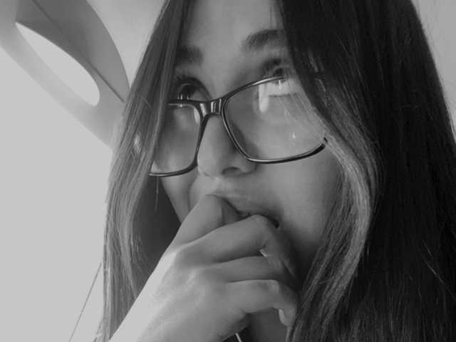 صورة الملف الشخصي Caroline12