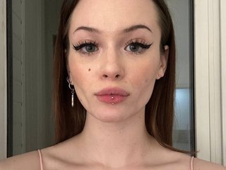 دردشة الفيديو المثيرة CarolynLindsey