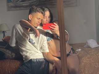 دردشة الفيديو المثيرة CasalWedd