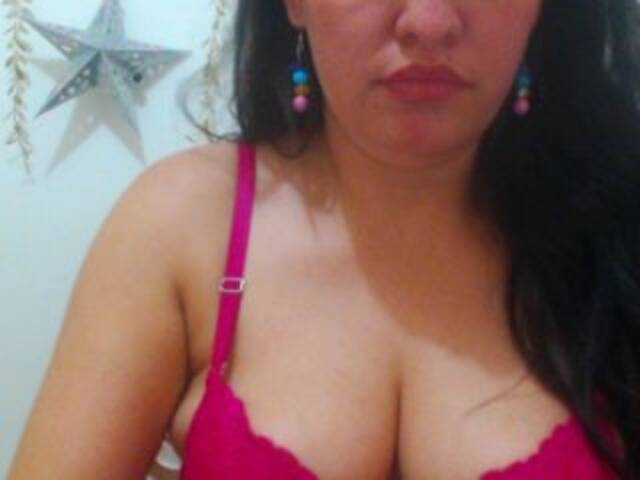 لقطات البث casandrasmith