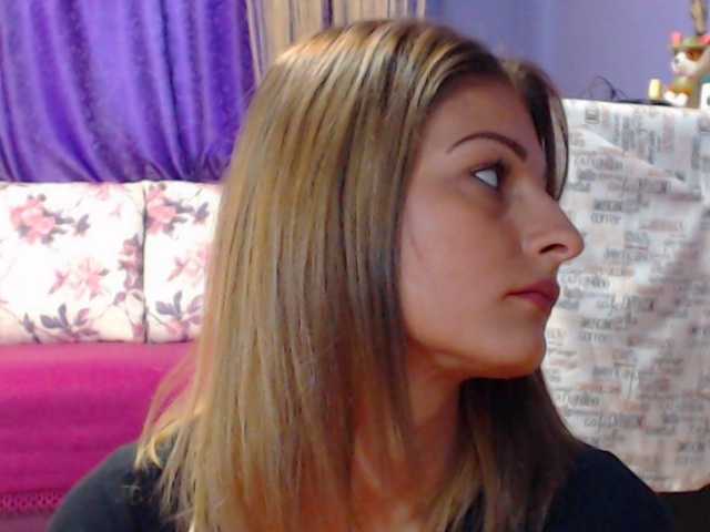 لقطات البث CaseyAndersG