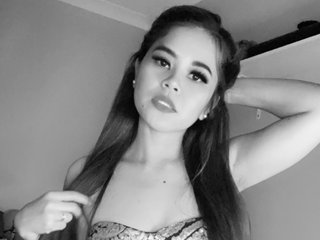 دردشة الفيديو المثيرة CassidyLulu1