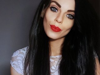 دردشة الفيديو المثيرة CassieDoll