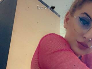 دردشة الفيديو المثيرة cassiesin