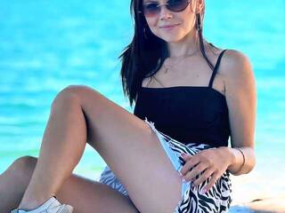 دردشة الفيديو المثيرة Cat-Likaa