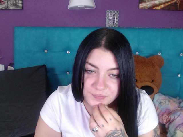 لقطات البث cat-roberts