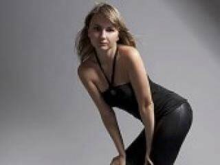 دردشة الفيديو المثيرة catianna