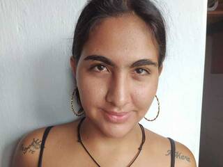 دردشة الفيديو المثيرة catnaugthy