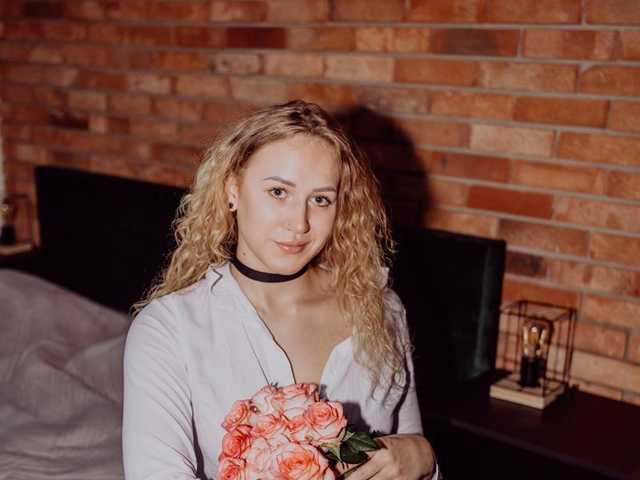 صورة الملف الشخصي CatrinModel