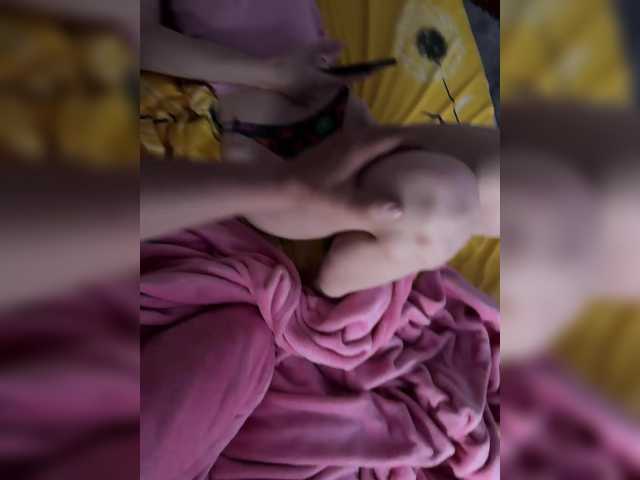 لقطات البث CaysiCouple