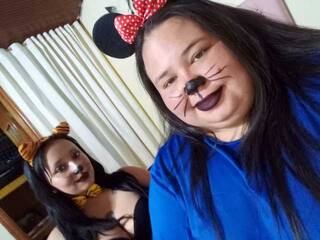 دردشة الفيديو المثيرة Celeste-Cory