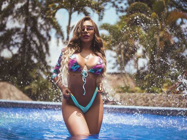 صورة الملف الشخصي CelesteMilani
