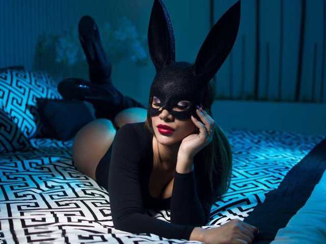 صورة الملف الشخصي CelesteMilani
