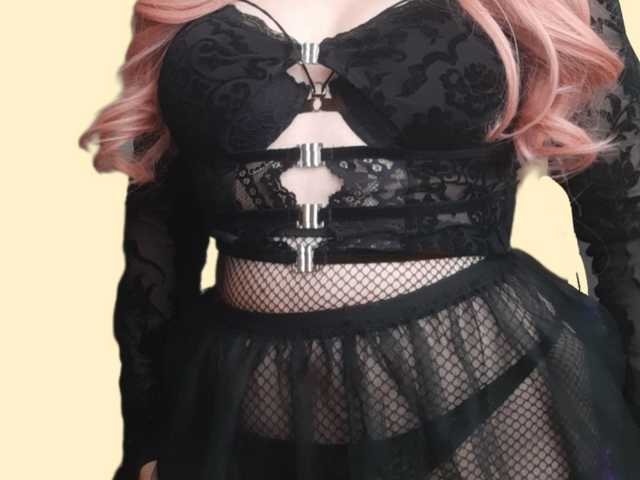 صورة الملف الشخصي Celina-Rose