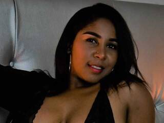 دردشة الفيديو المثيرة Cellestee