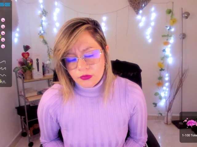 لقطات البث chanell-taylor