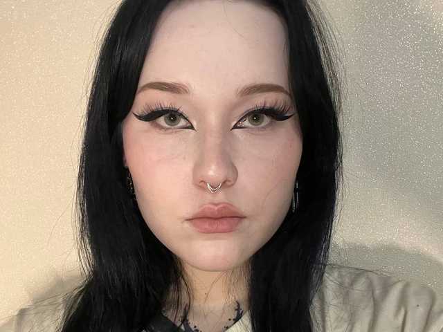 صورة الملف الشخصي CharlaJarman