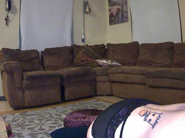 لقطات البث charlee-sinn