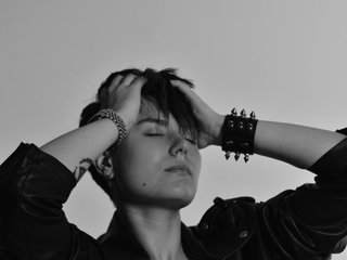 دردشة الفيديو المثيرة CharlieeAdams