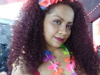 دردشة الفيديو المثيرة CharlizeJade